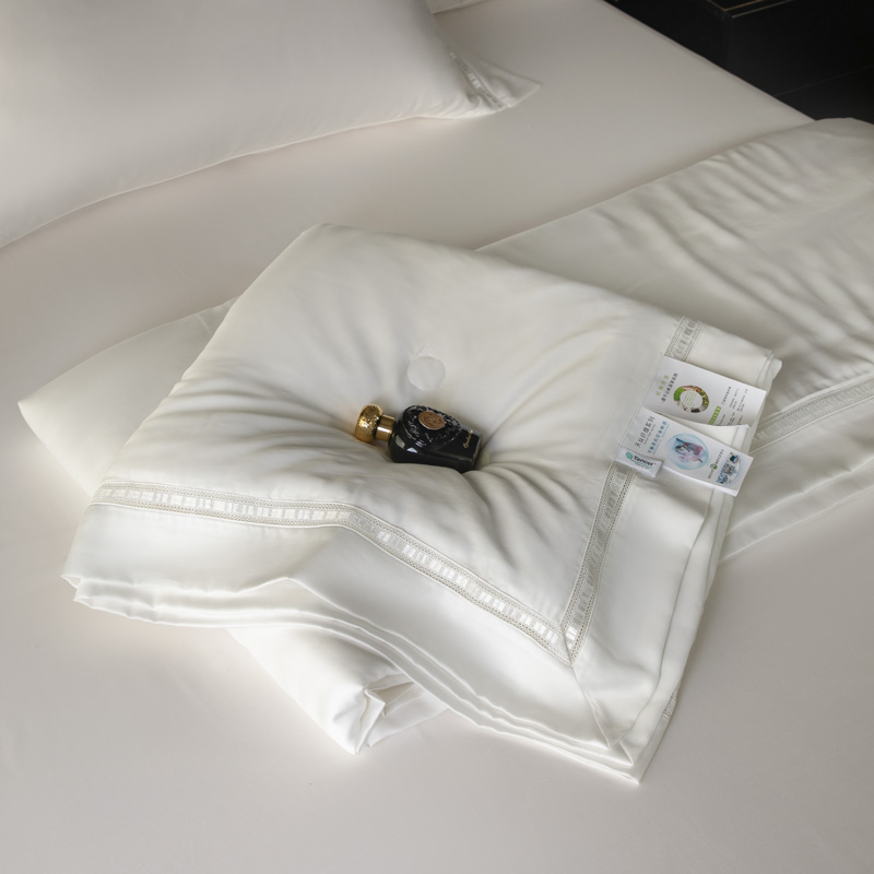 Luxury Home Tencel White Quilt Comforter